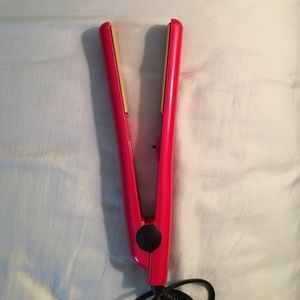 Pink/ Ref Chi straightener